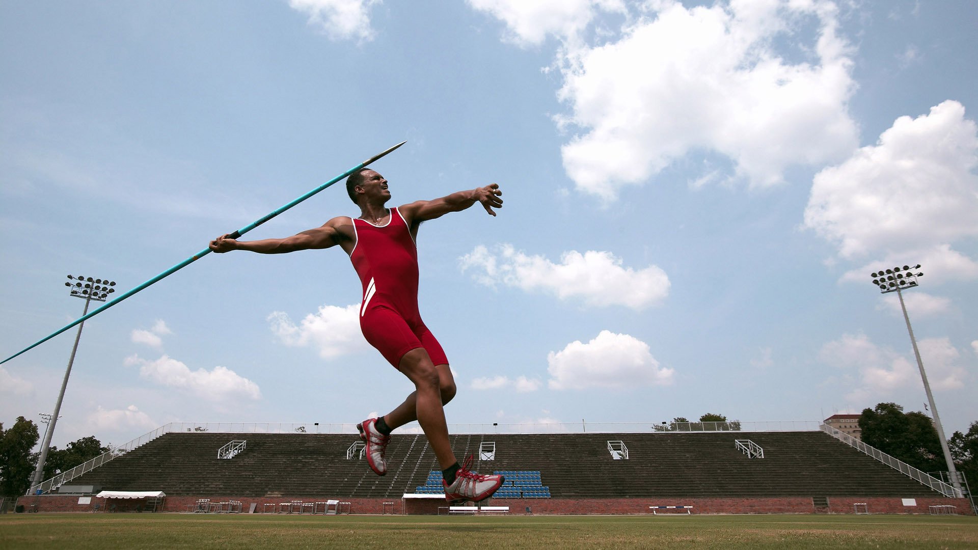 九游体育平台官网-_全场爆炸!一夜之间多项纪录被刷新!_,昨天夜里爆炸